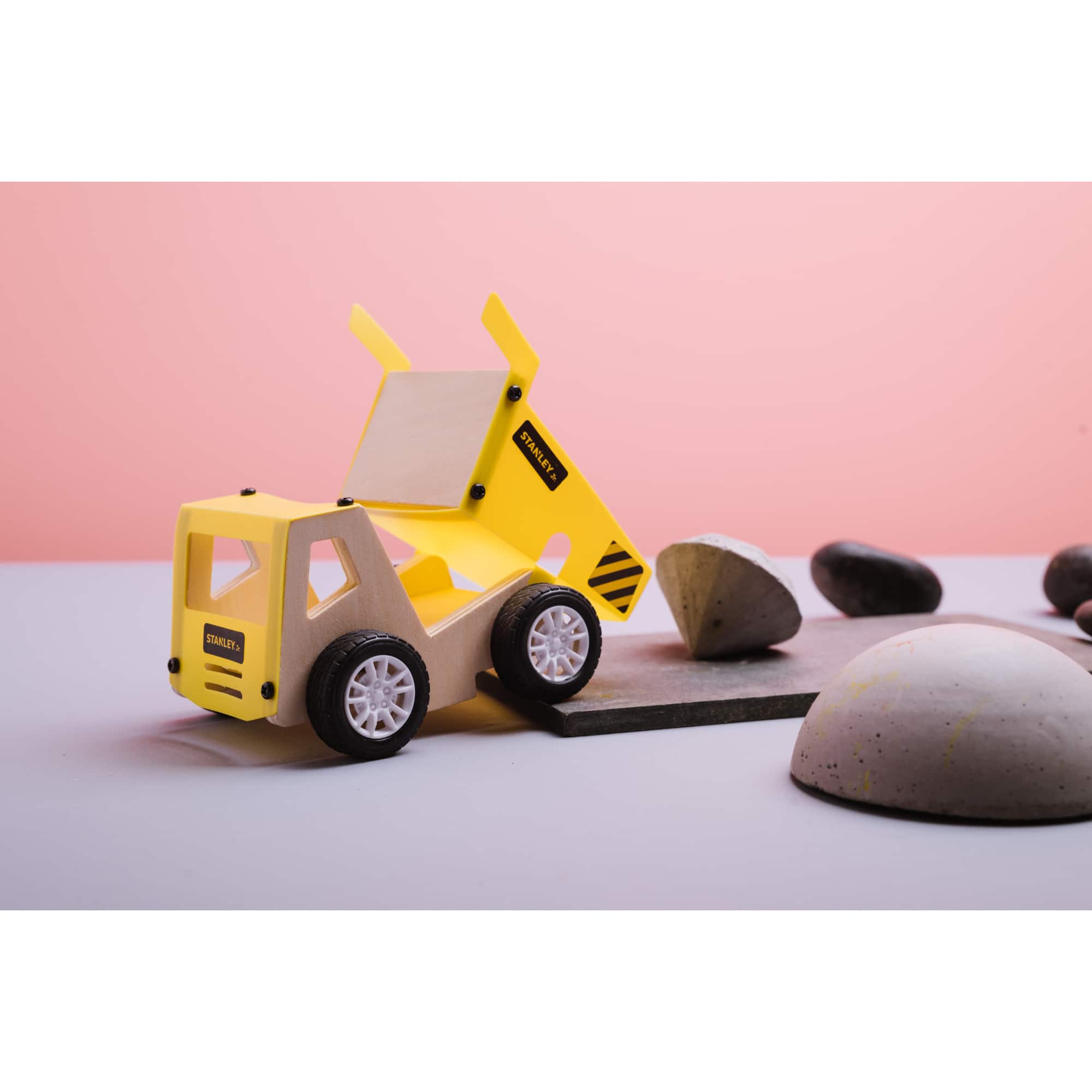 Red Toolbox Stanley Jr Build Your Own Dump Truck Kit